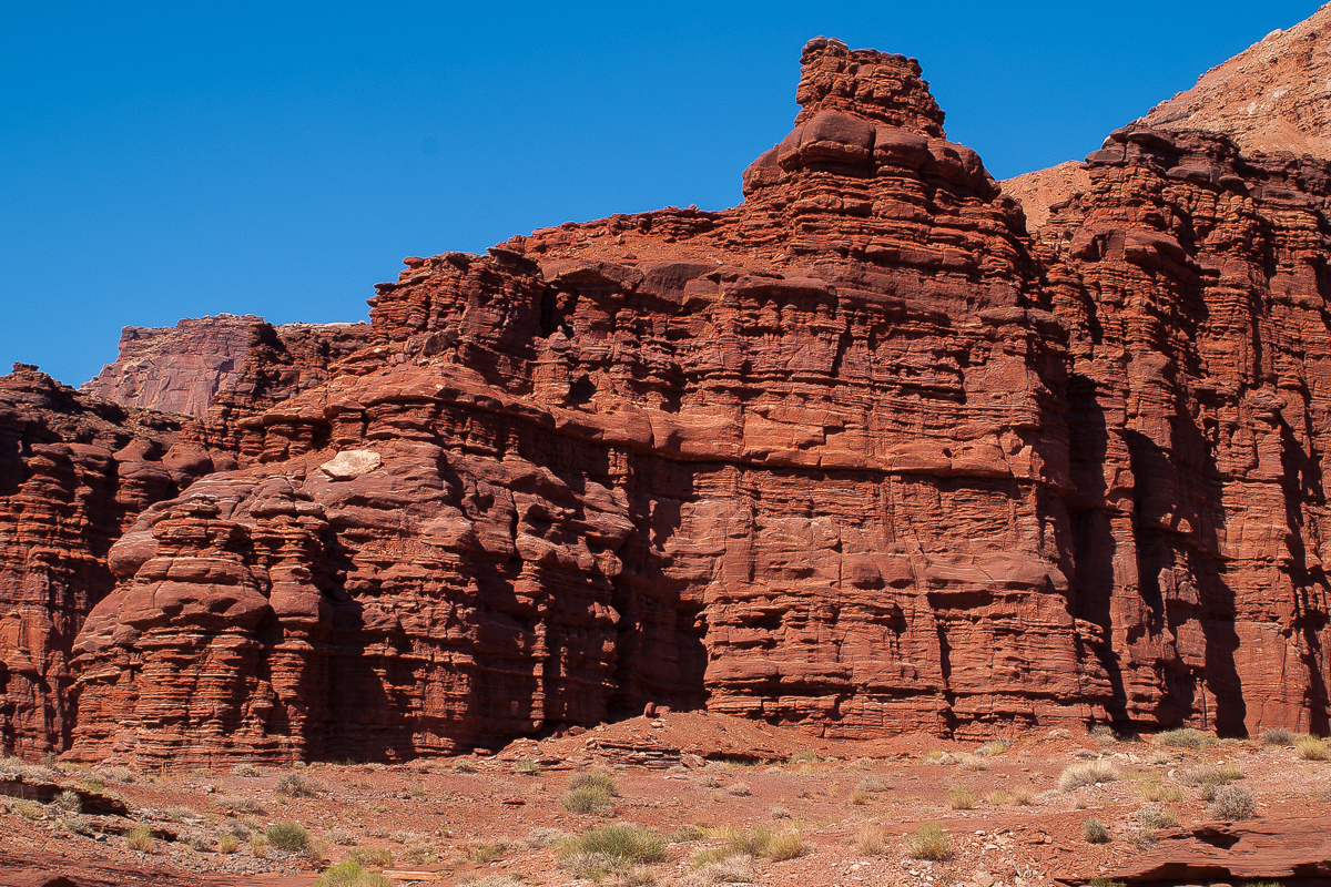 Cliffs am Fuss des Needles Overlooks