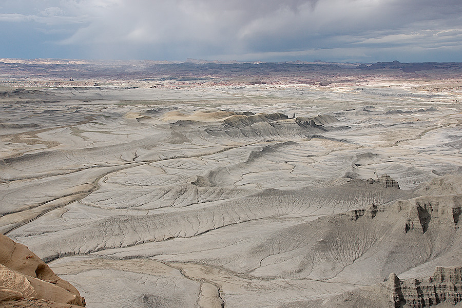 Skyline Rim, Lower Blue Flats