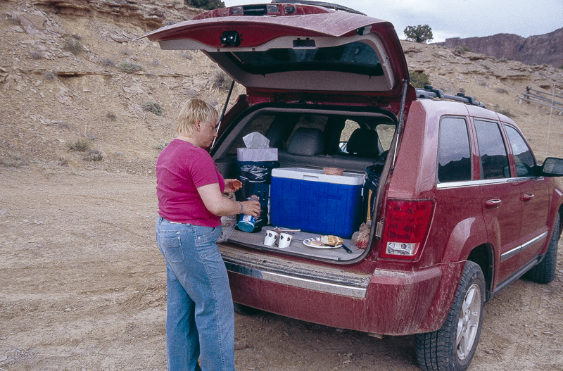 Trailhead Swaseys Lep; San Rafael Swell